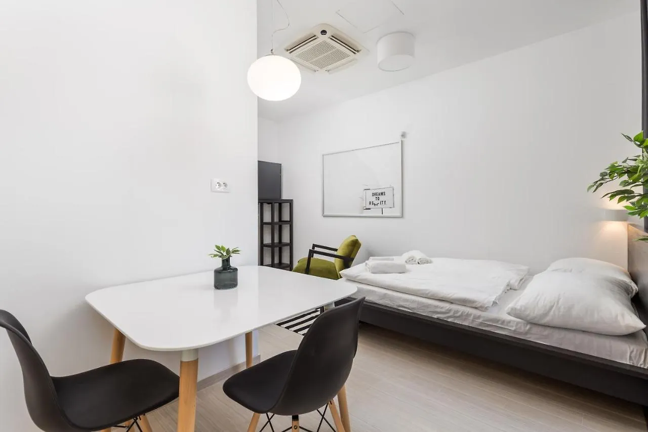 רייקה Apartments Harbour View