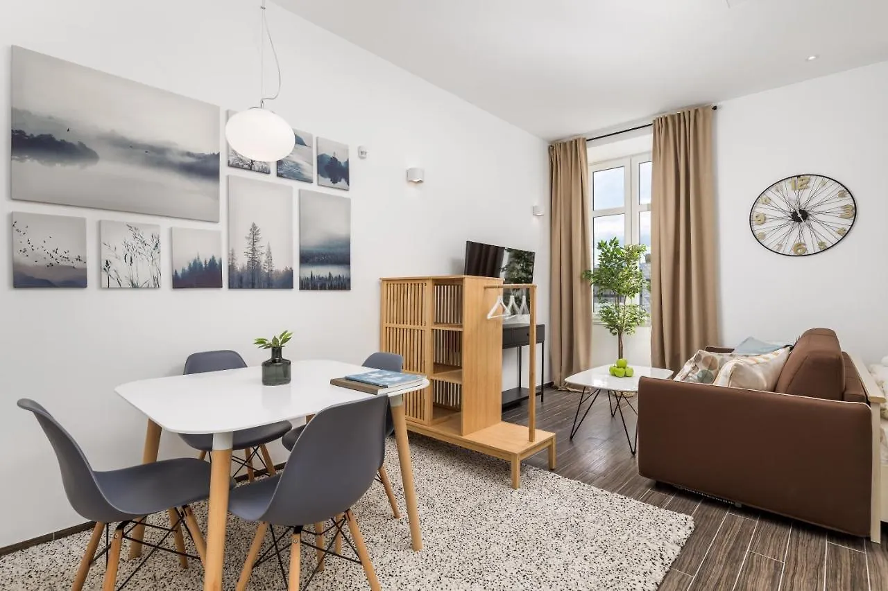 רייקה Apartments Harbour View